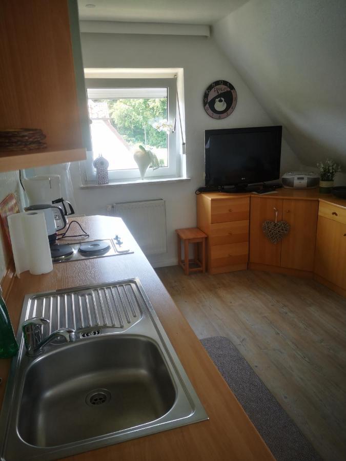 Ferienwohnungen Und Ferienhaus Im Nixenweg 霍瓦赫特 外观 照片