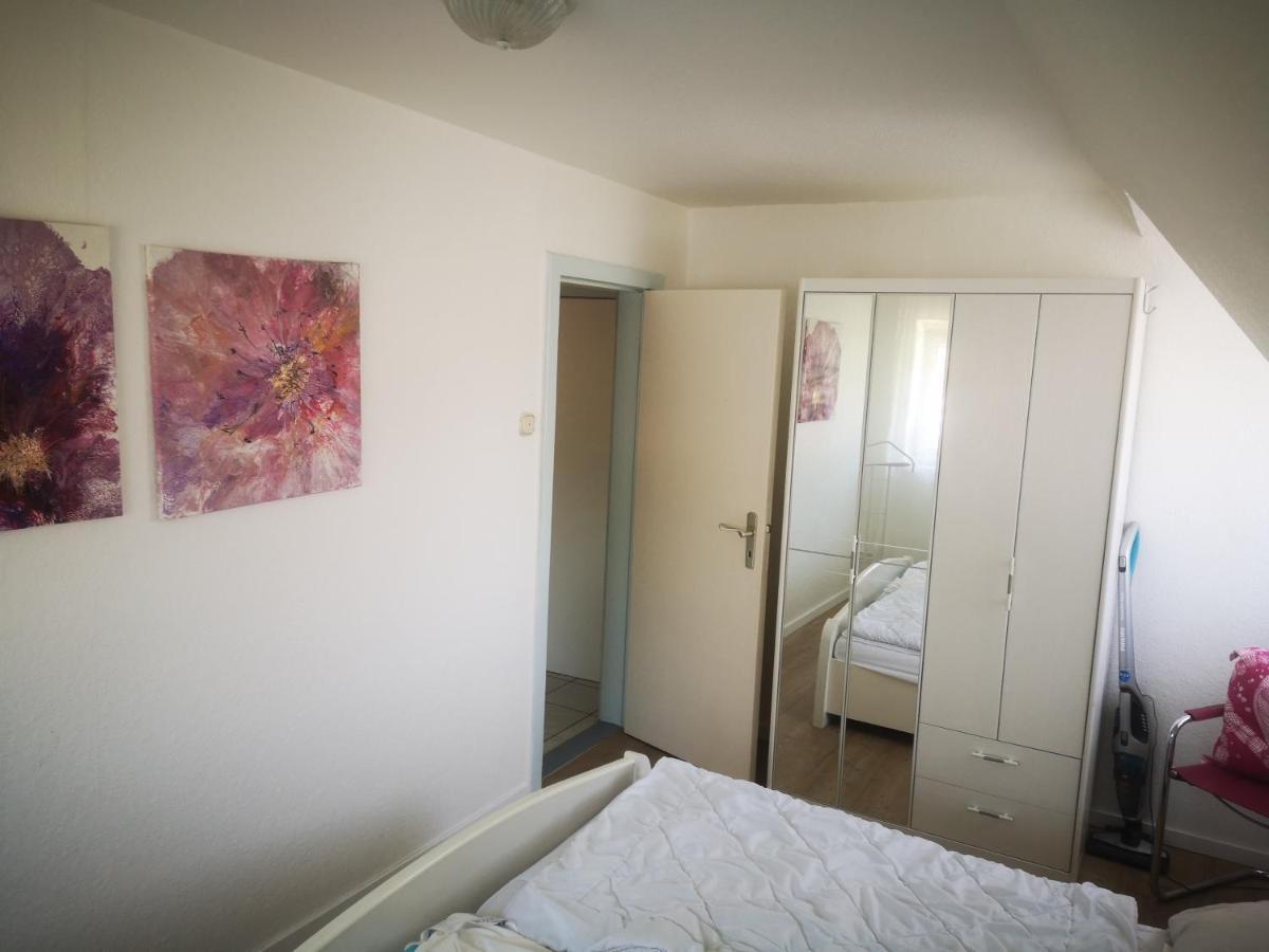 Ferienwohnungen Und Ferienhaus Im Nixenweg 霍瓦赫特 外观 照片